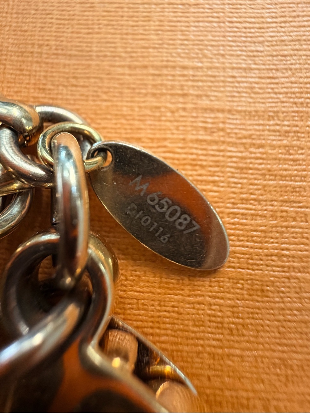 Louis Vuitton Tortoiseshell and Gold Monogram Charm Keychain - Picture 5 of 6